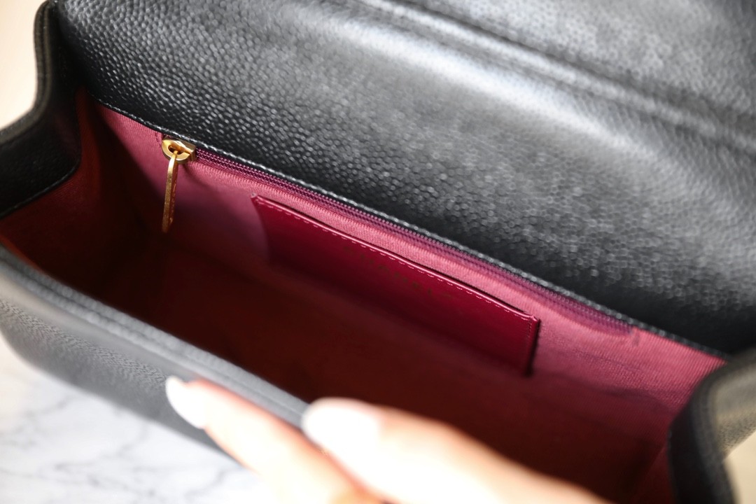 24K 魚子醬口蓋包 黑色中號_9