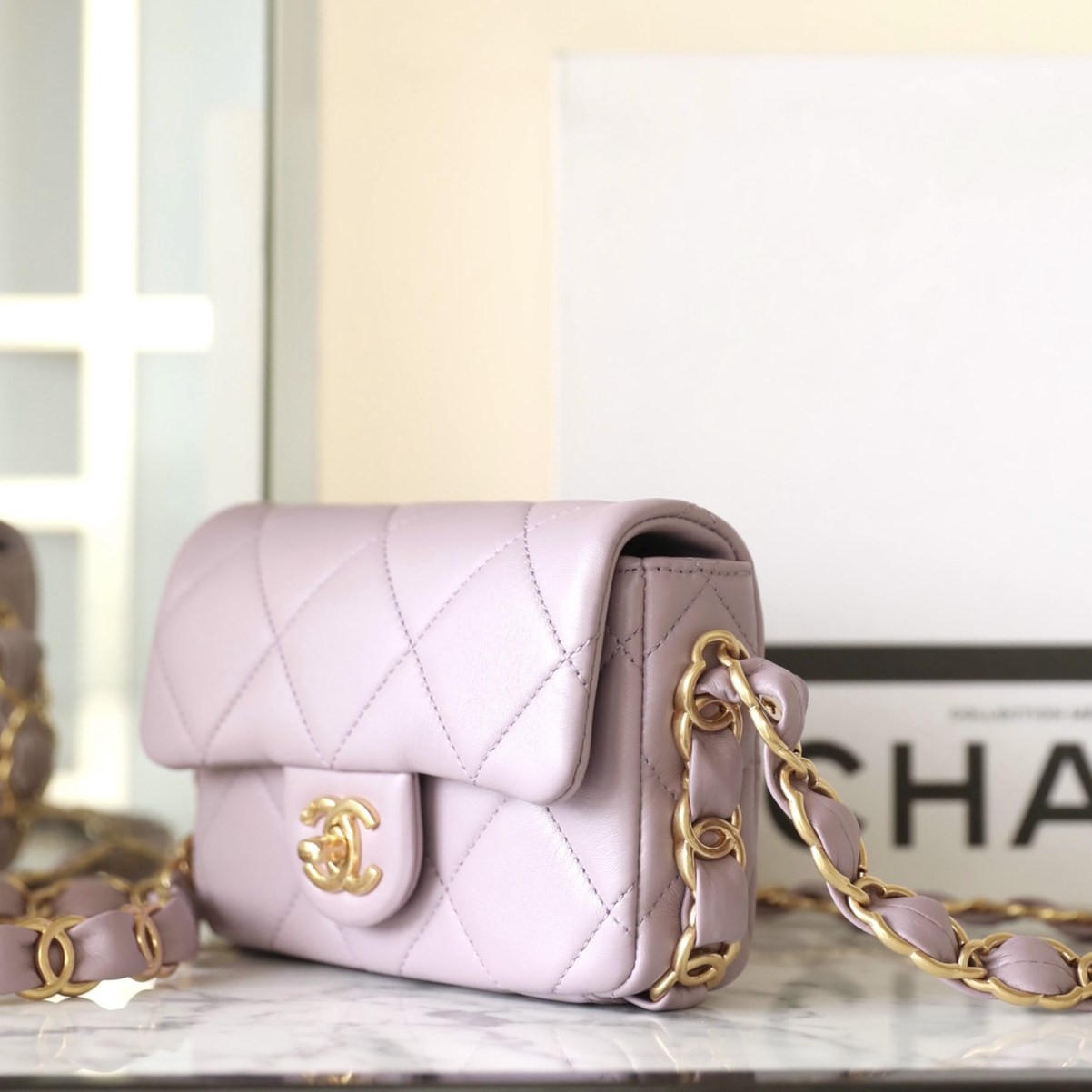 24K秋冬 雙C粗鏈口蓋Mini淡紫_4