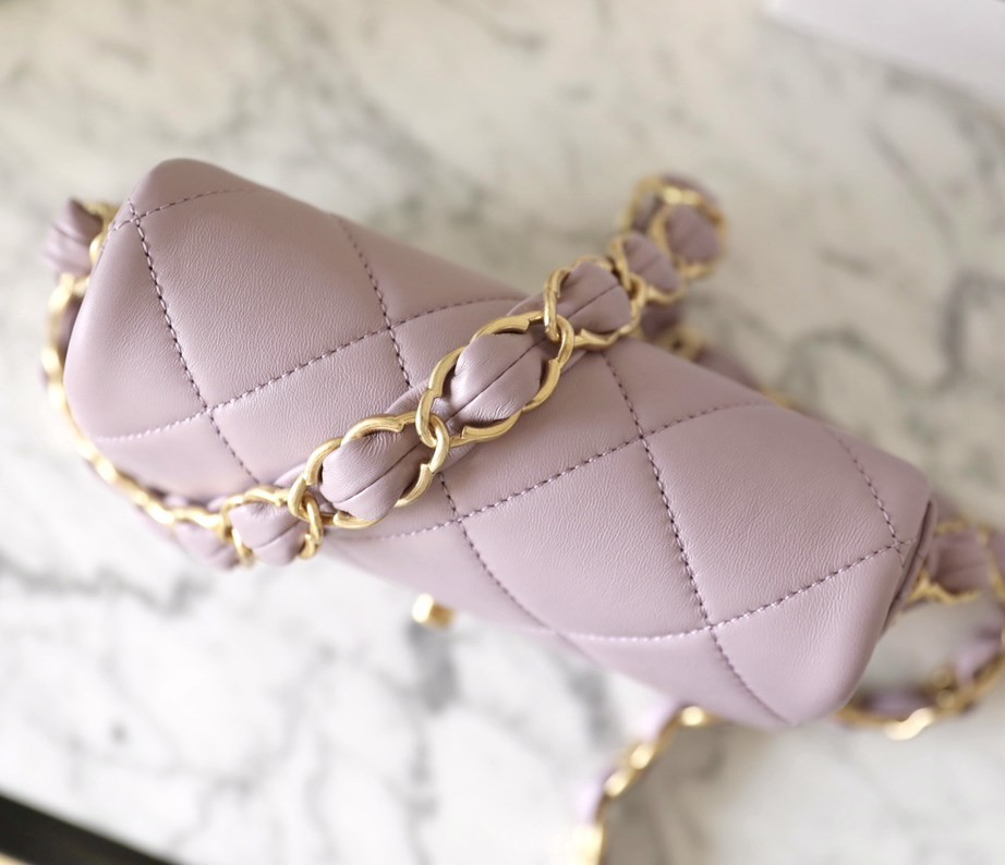 24K秋冬 雙C粗鏈口蓋Mini淡紫_5