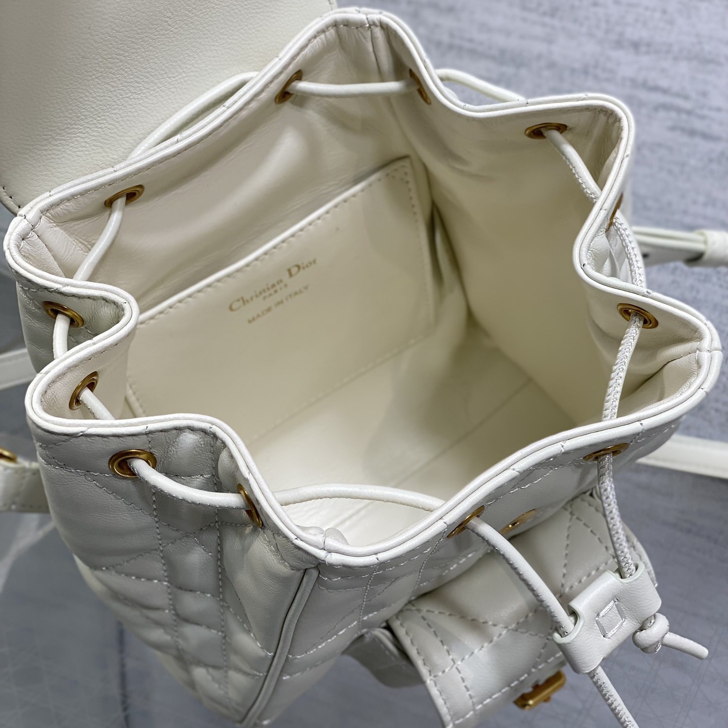 Caro 雙肩包奶白色_5