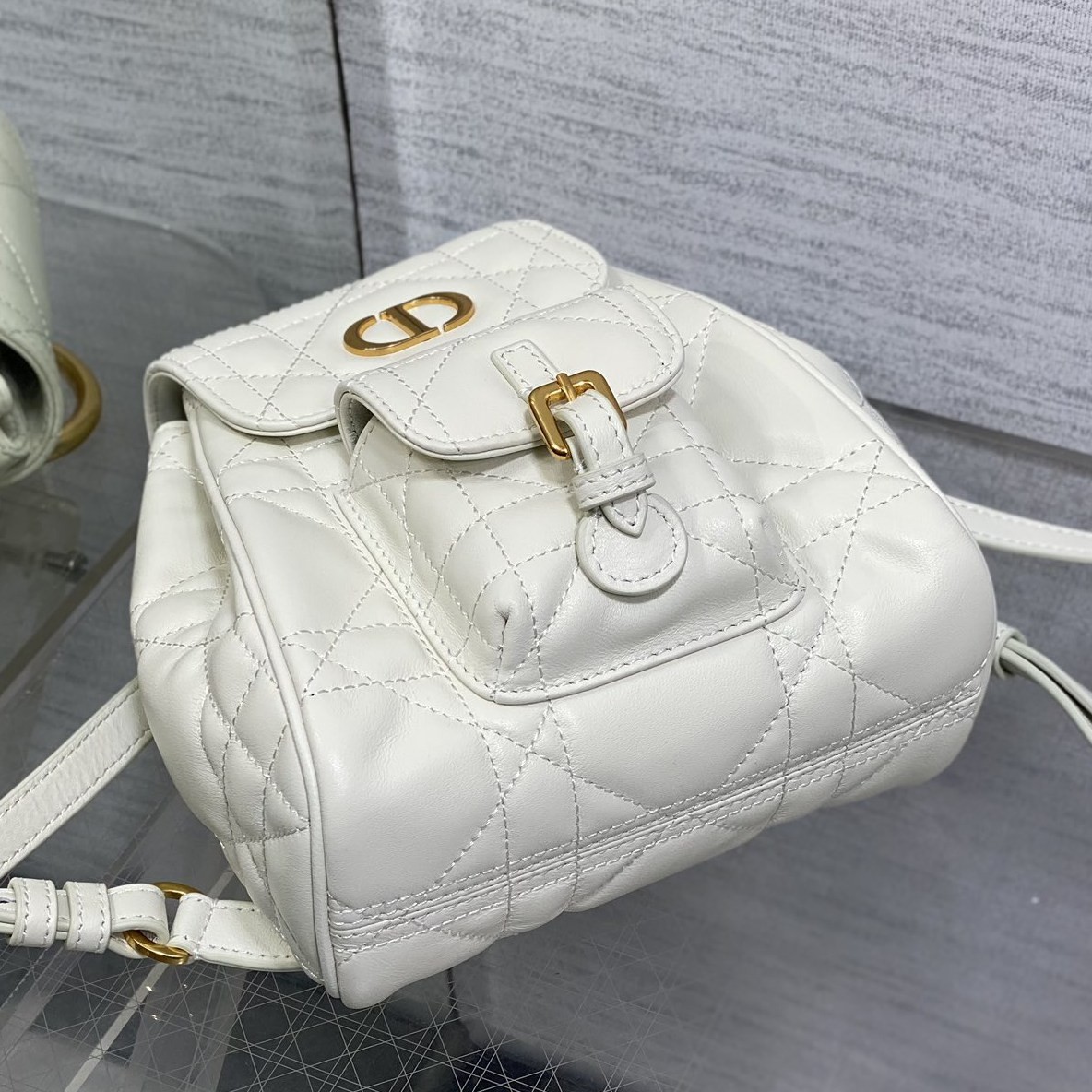 Caro 雙肩包奶白色_4