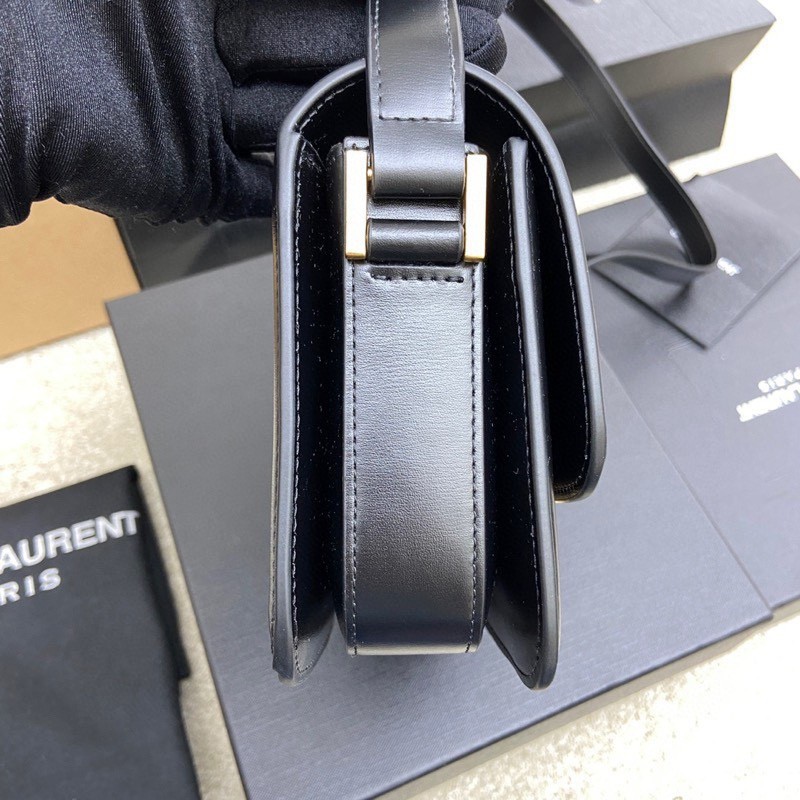 Solferino Box 小號肩背包 黑金_5