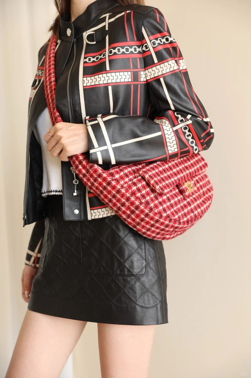 24N Coconeige千鳥紅格子Hobo半月包_7