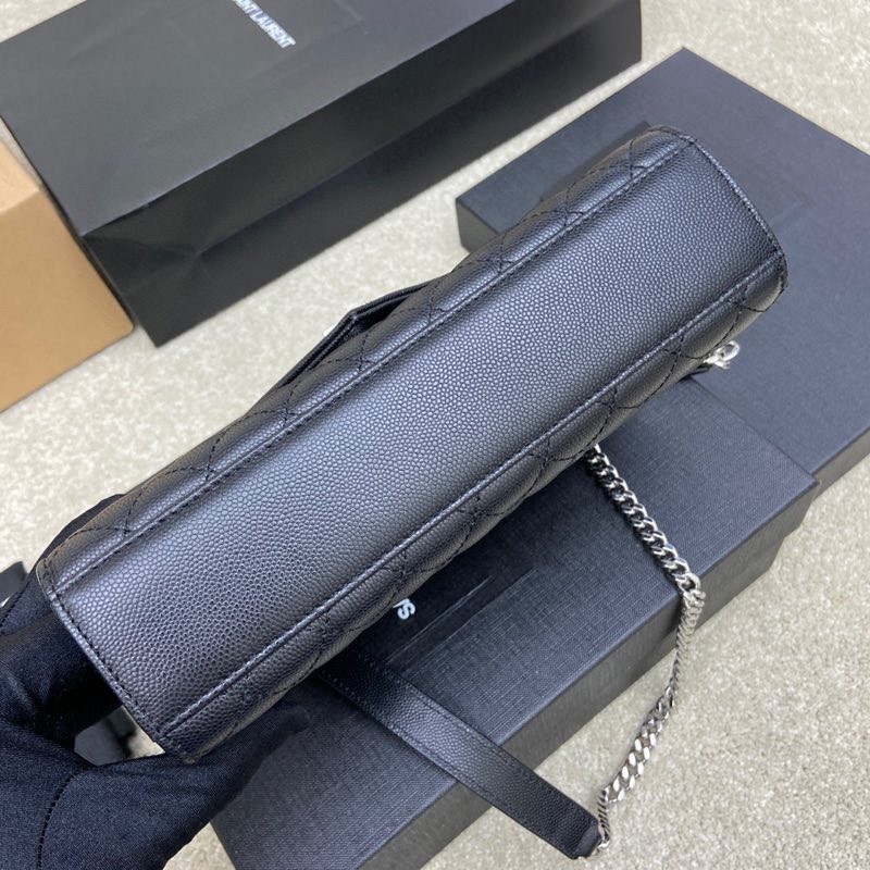 Envelope中號粒面手袋 信封包黑銀_4