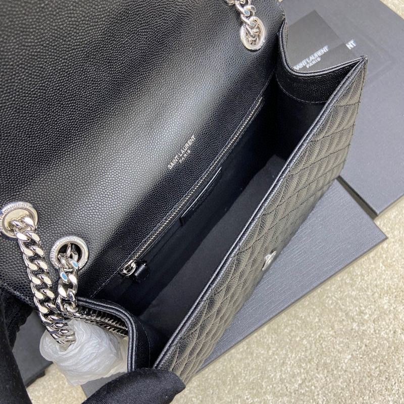 Envelope中號粒面手袋 信封包黑銀_8