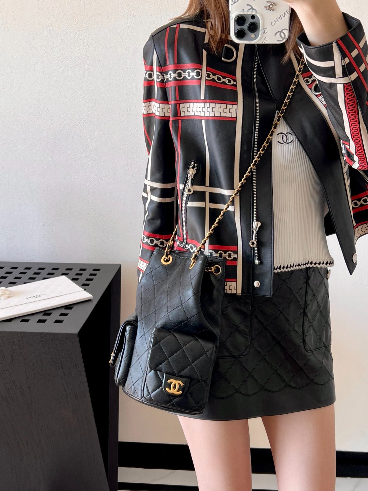 25C早春 抽繩雙肩背包 黑色_7