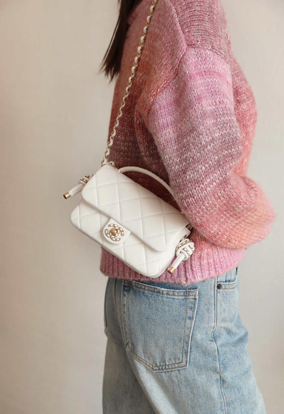 25C早春 繩結口蓋包 Mini白色_3