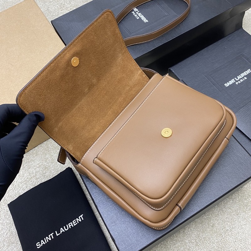 Niki Besace牛皮手袋_5