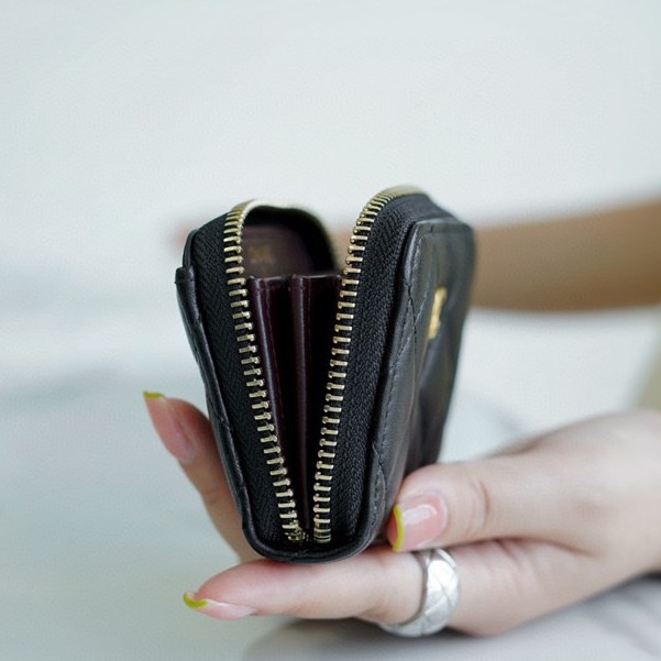 CF拉鏈零錢卡包 黑羊金_2