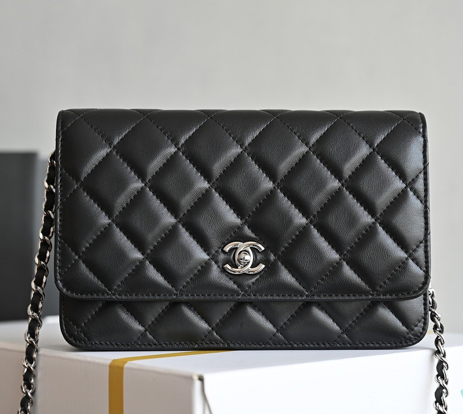 25C Woc發財包羊皮黑銀_1