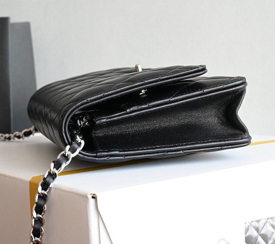 25C Woc發財包羊皮黑銀_4