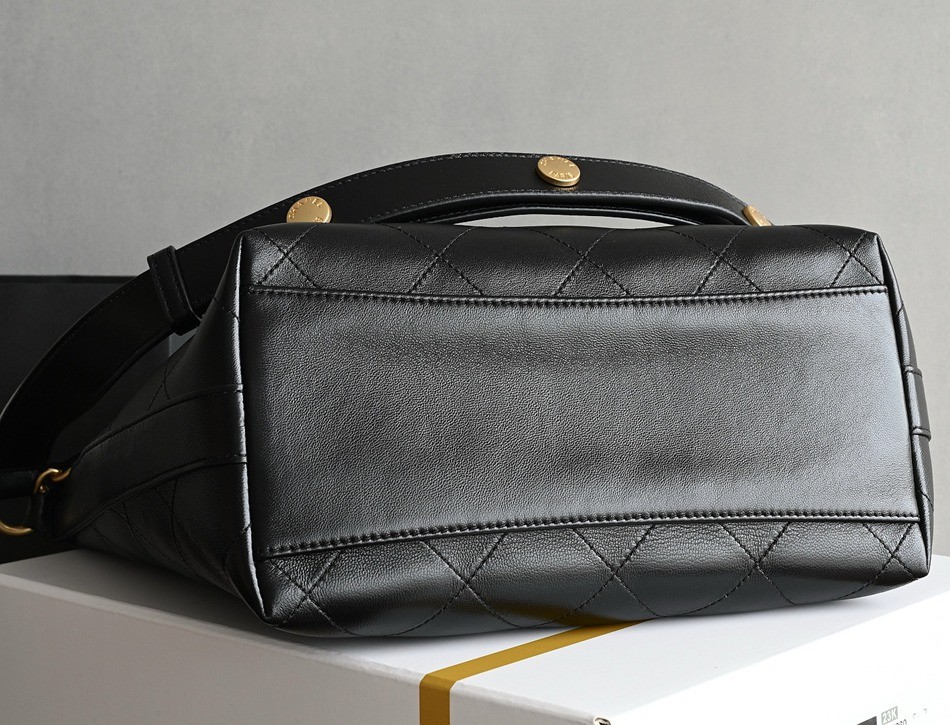 25P金幣嬉皮包_3