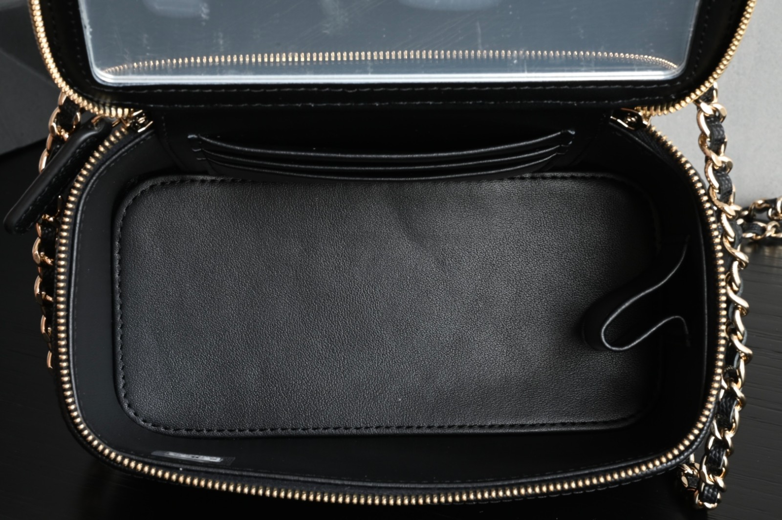 25C手提鍊條化妝包黑色_6