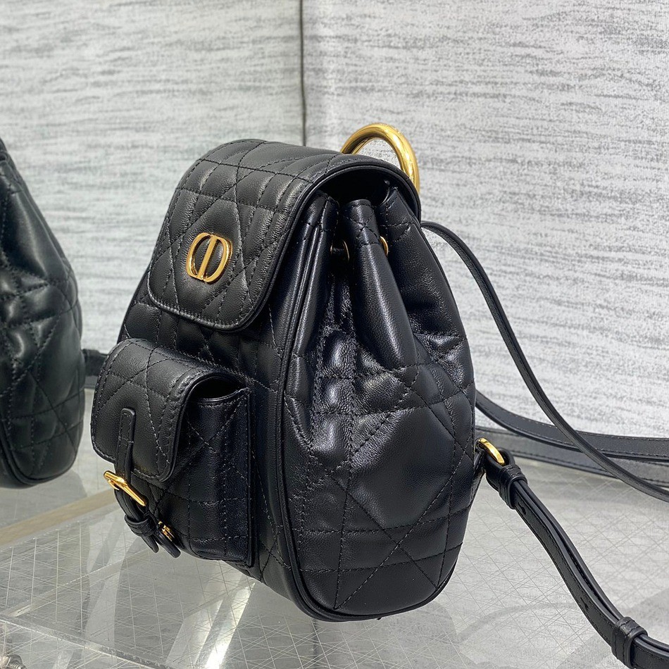 Caro 雙肩包黑色_3