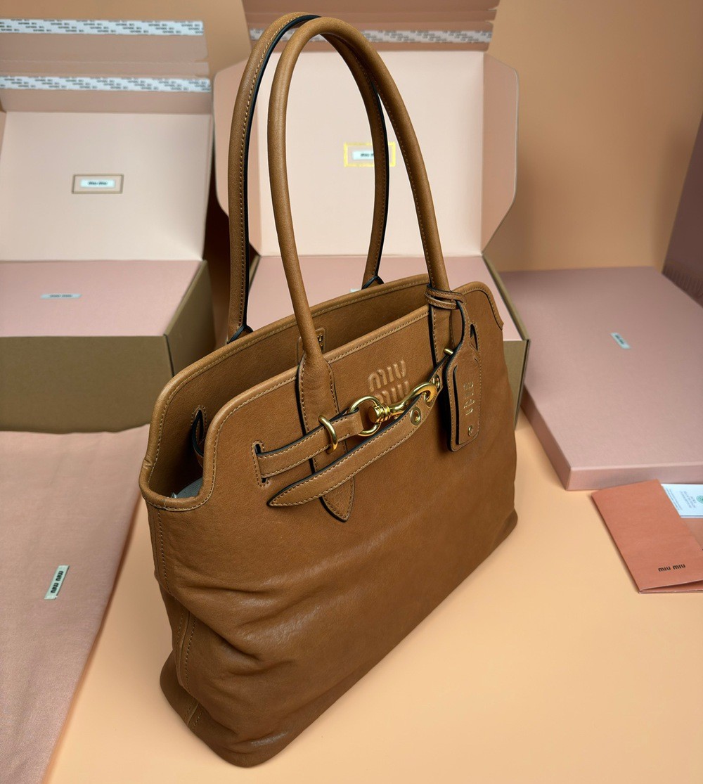 Adventure Nappa手提包中號橡木色_2