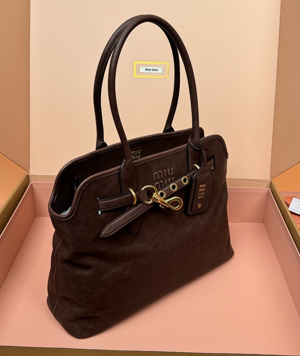 Adventure Nappa手提包中號石南木色_2