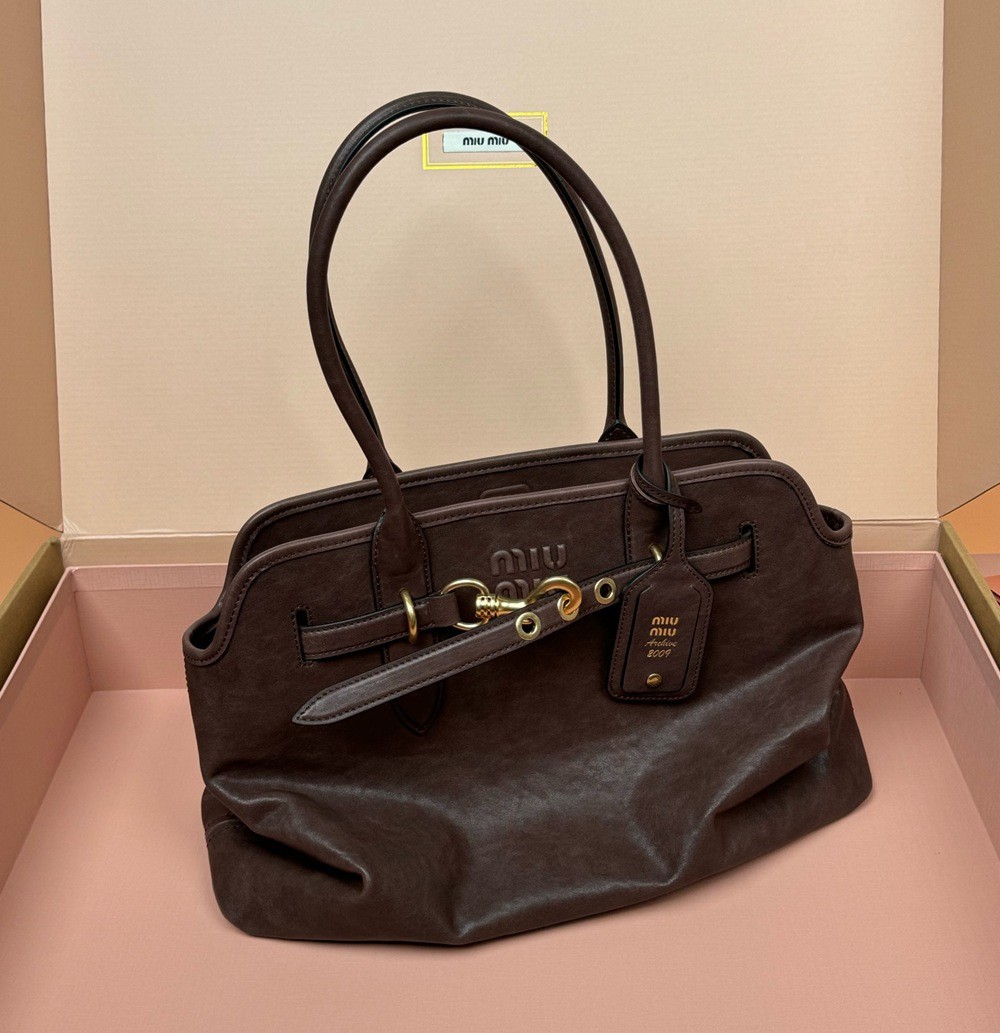 Adventure Nappa手提包中號石南木色_7