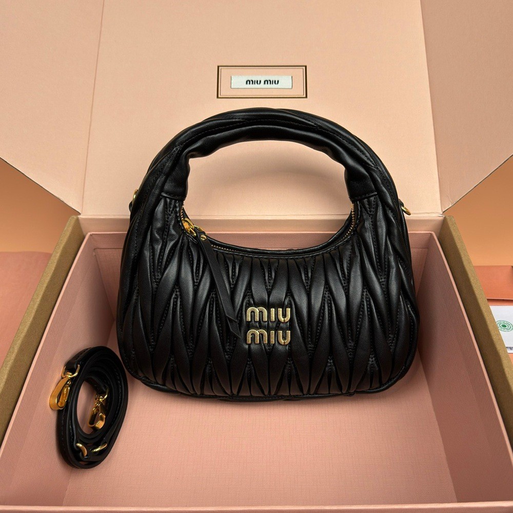 Wander Matelassé半月形Hobo手提包 斜挎包 黑色_1