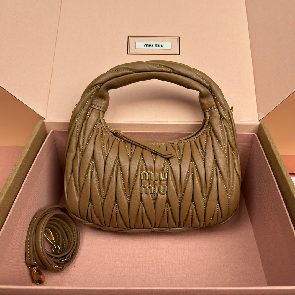 Wander Matelassé半月形Hobo手提包 斜挎包 焦糖色_1