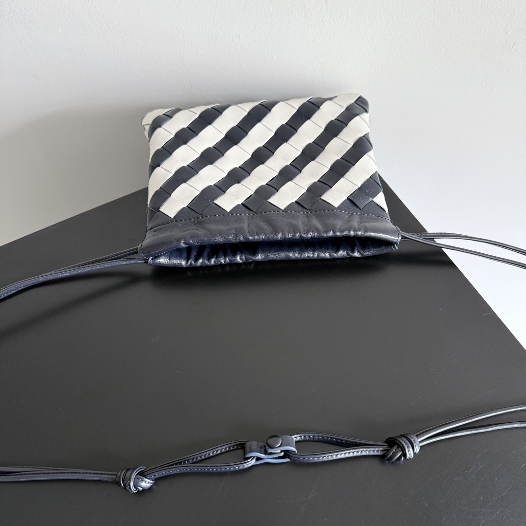 816987 Dustbag迷你 太空藍/粉筆白色_6