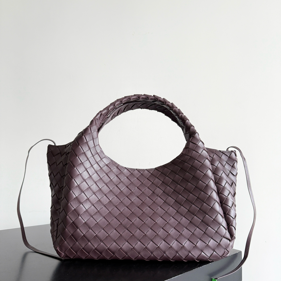 844249 Campana肩背包小號深巴羅紅_3