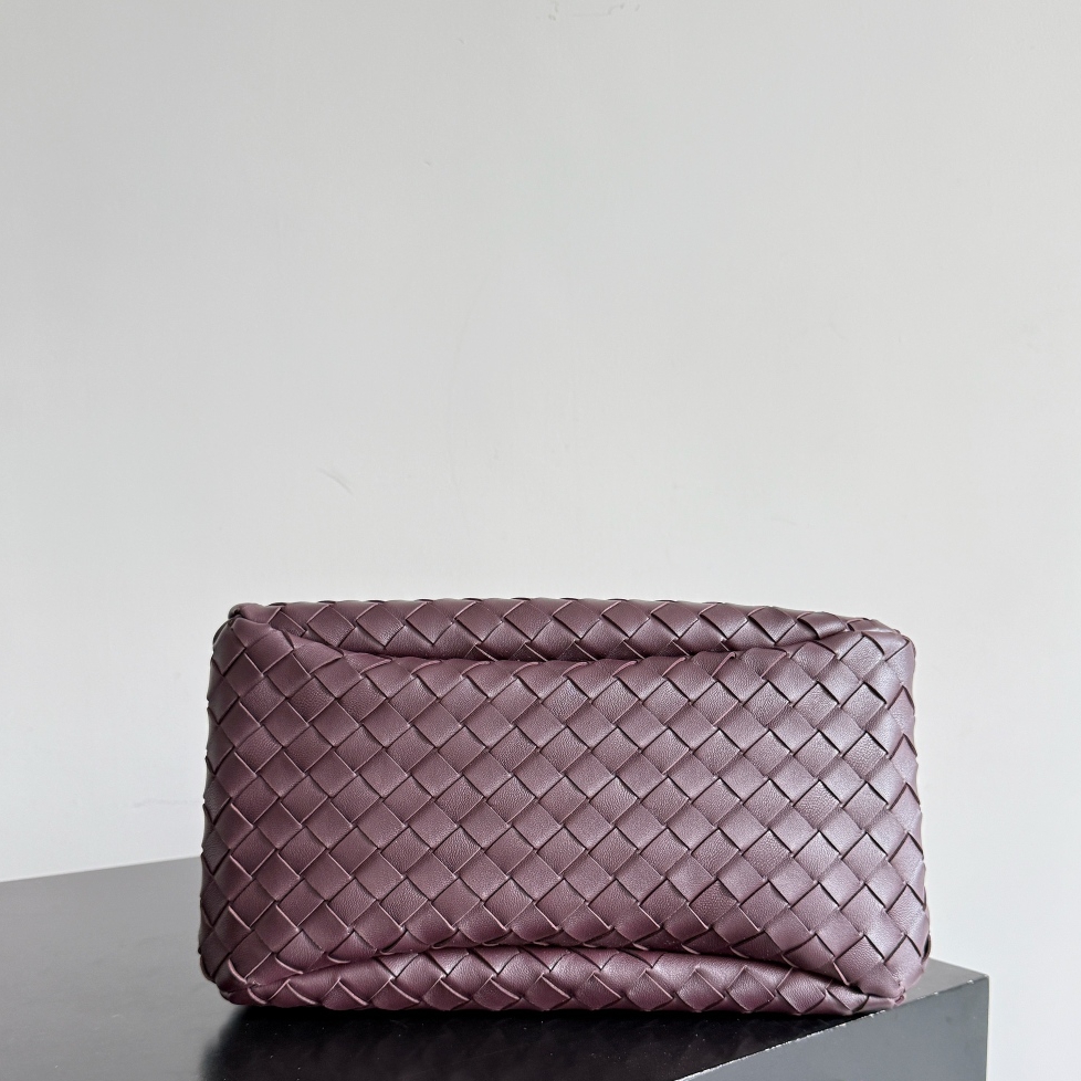 844249 Campana肩背包小號深巴羅紅_5