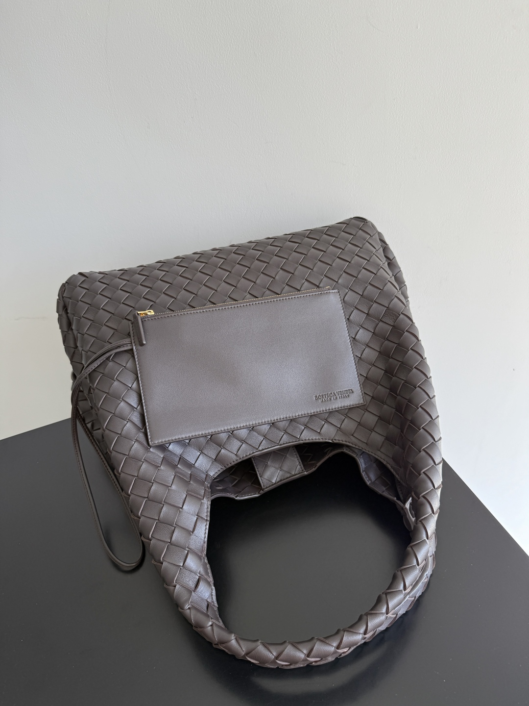 844250 Campana肩背包大號 黑棕色_7