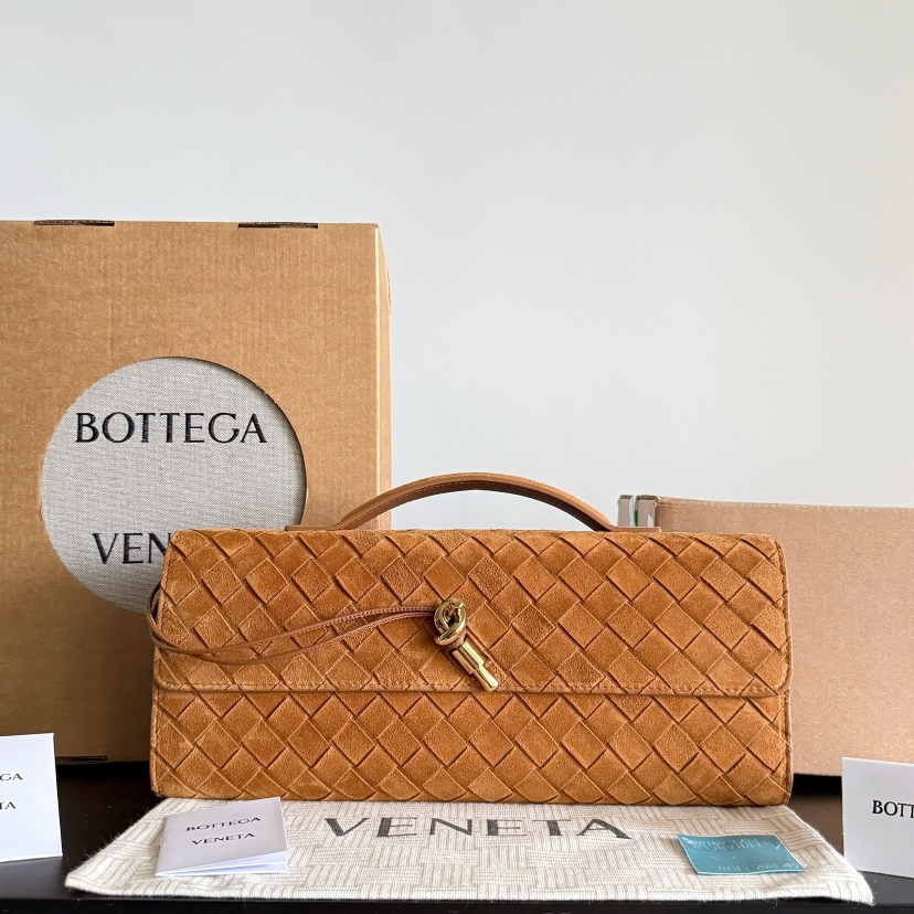 741511手拿晚宴包 反絨琥珀棕_1