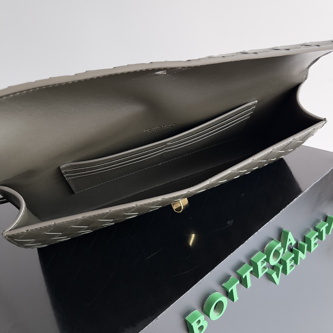 741511手拿晚宴包 深卡其色_10