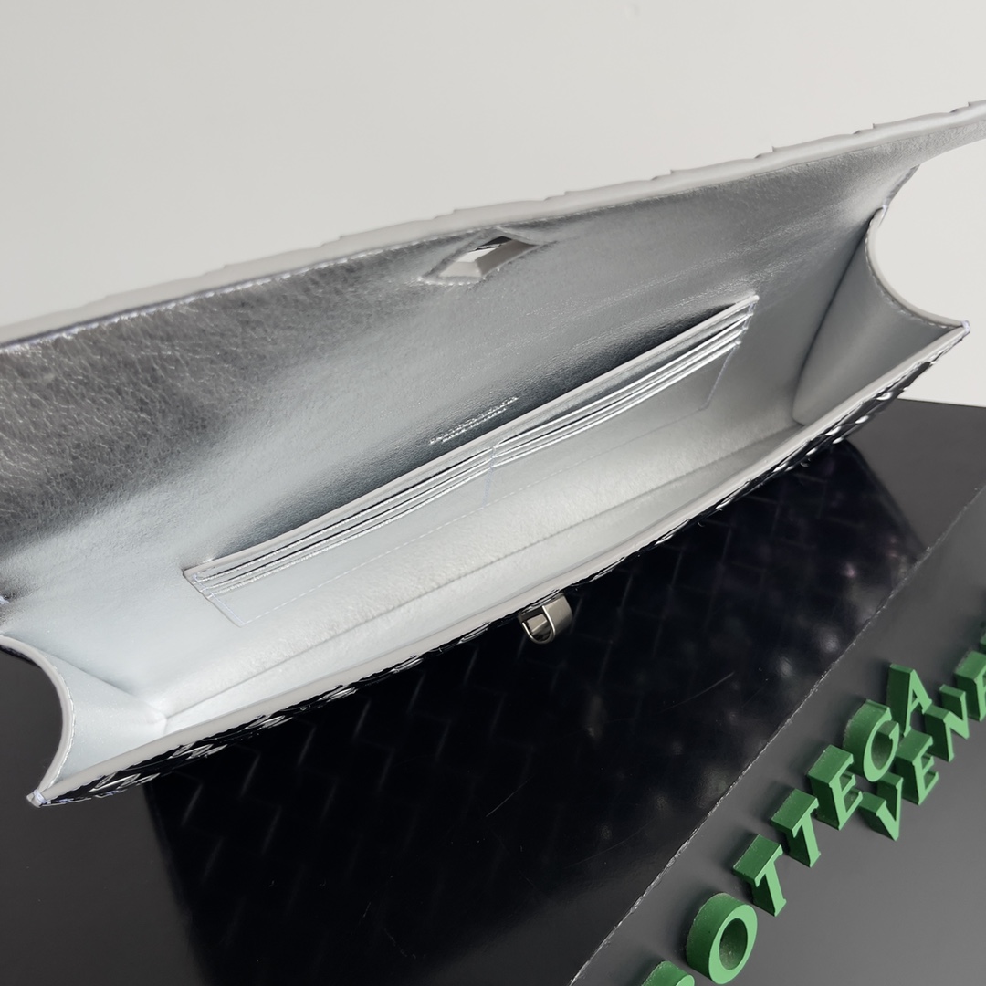 741511手拿晚宴包 銀/銀扣_10