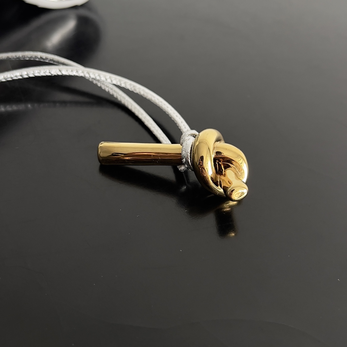 741511手拿晚宴包 銀/金扣_9