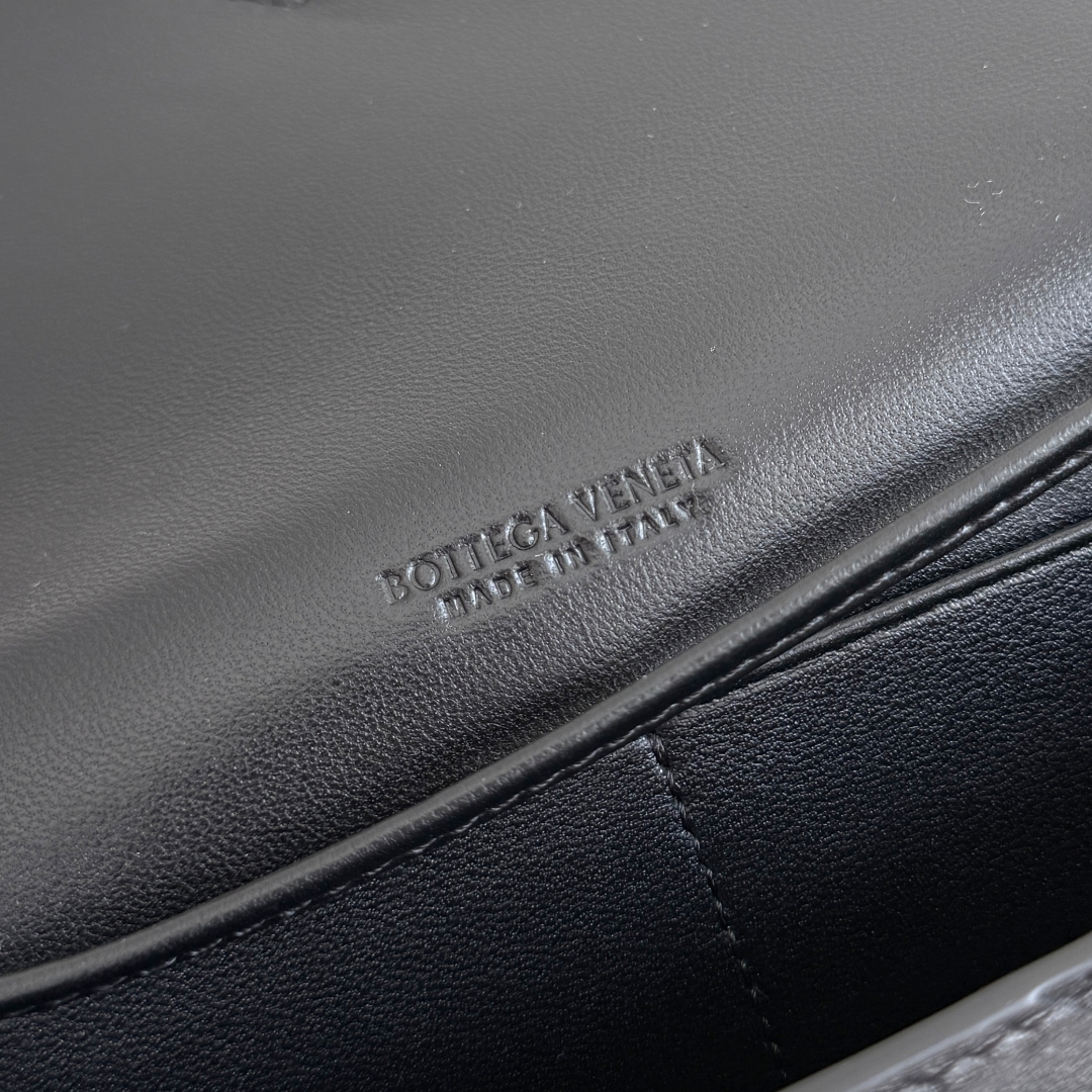 836940 Andiamo 黑色_9