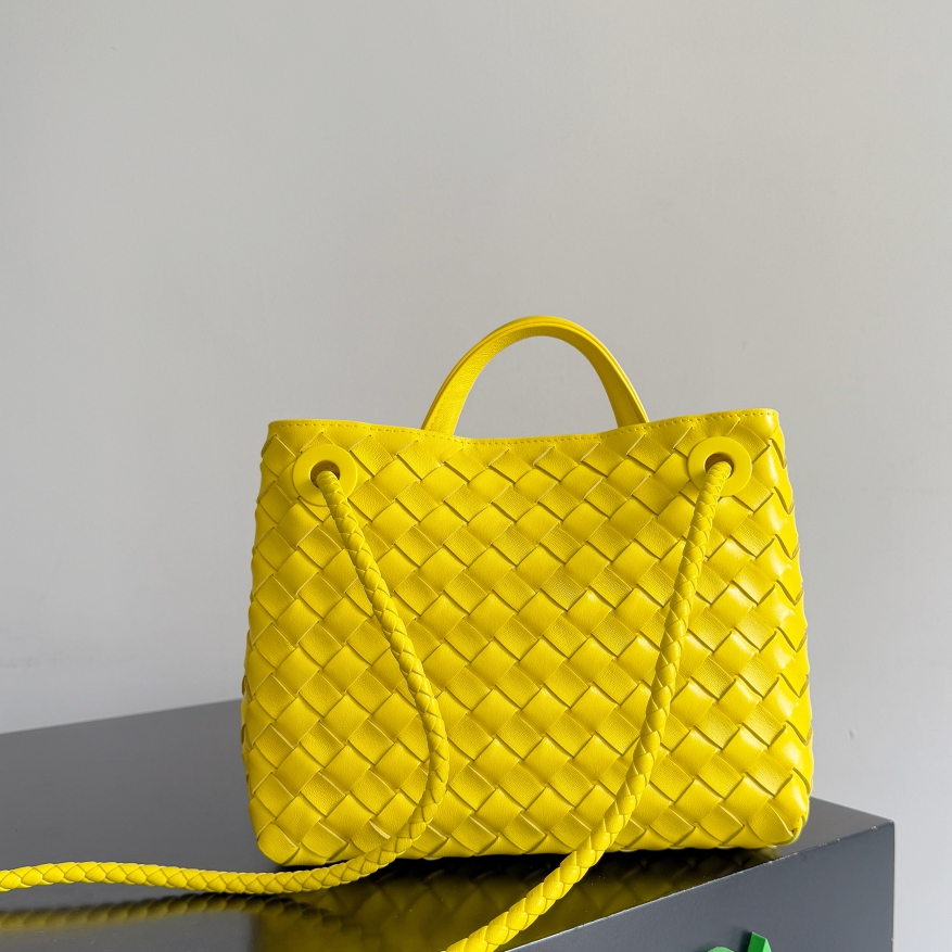 743568 Andiamo蝴蝶結小號 硫磺色_4