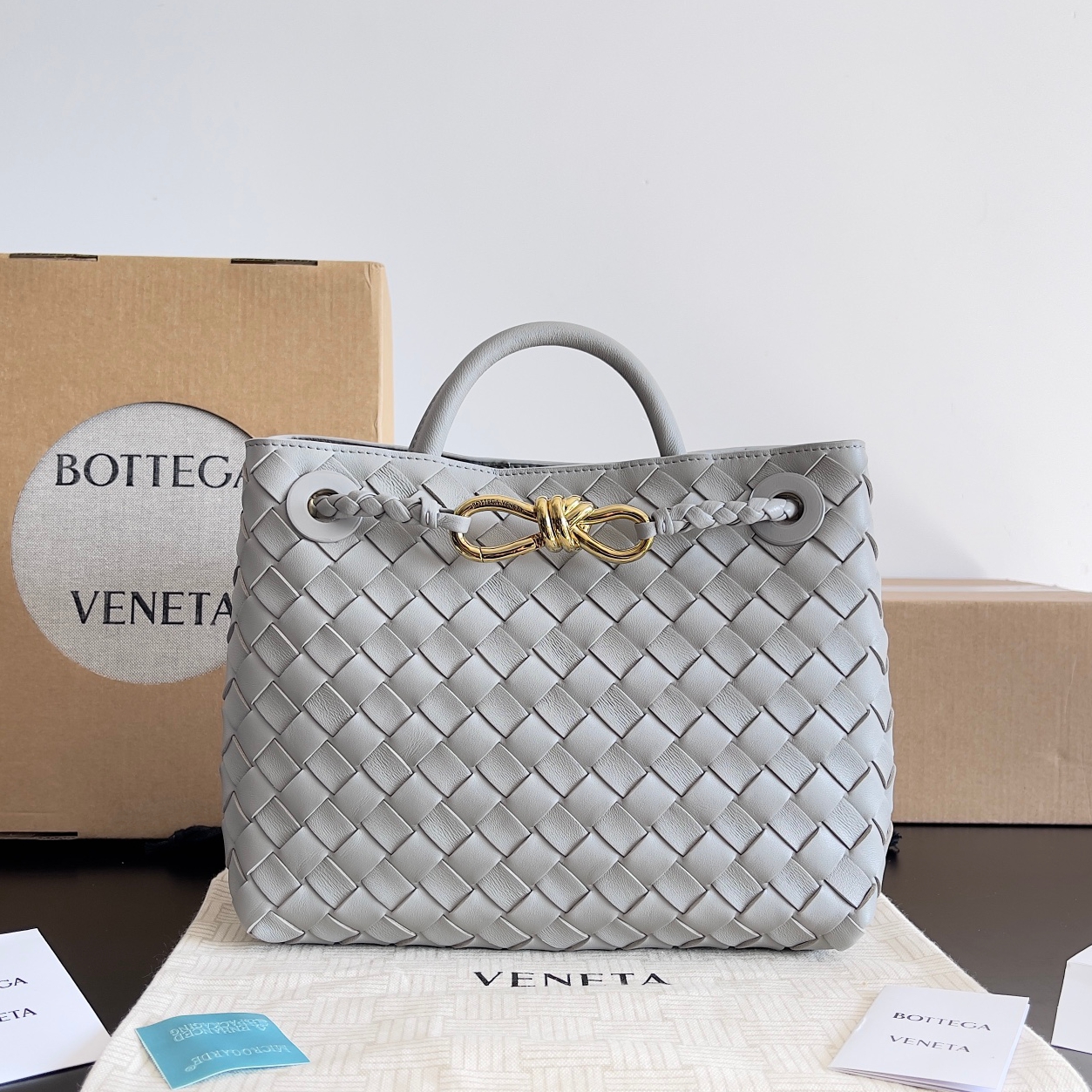 743568 Andiamo蝴蝶結小號 銀灰色_1