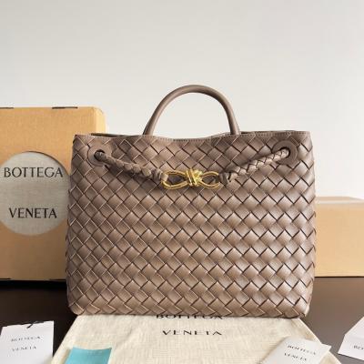 743572 Andiamo蝴蝶結中號 松果棕色