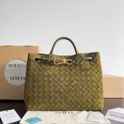 743572 Andiamo蝴蝶結中號 麂皮橄欖油綠色