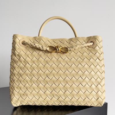 743572 Andiamo蝴蝶結中號 燕麥色