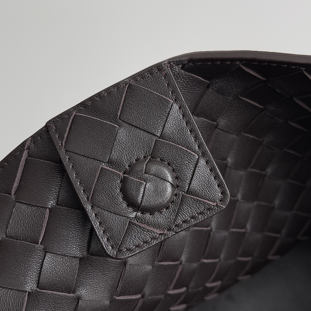 743572 Andiamo蝴蝶結中號 黑棕色_6