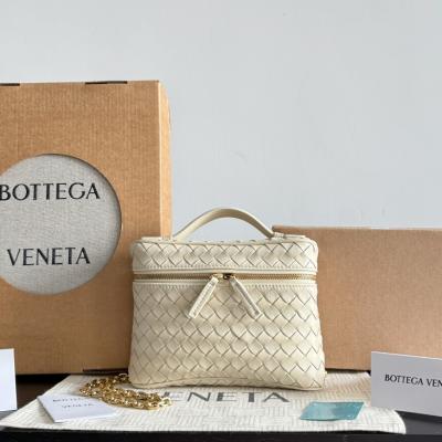 843800 Soft Vanity小號化妝包 海鹽色