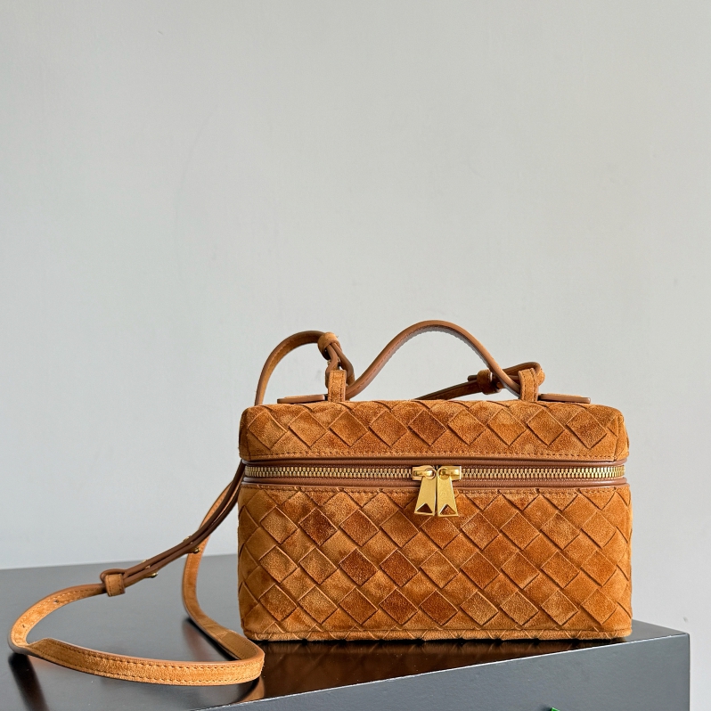 789109化妝包 反絨琥珀棕_2