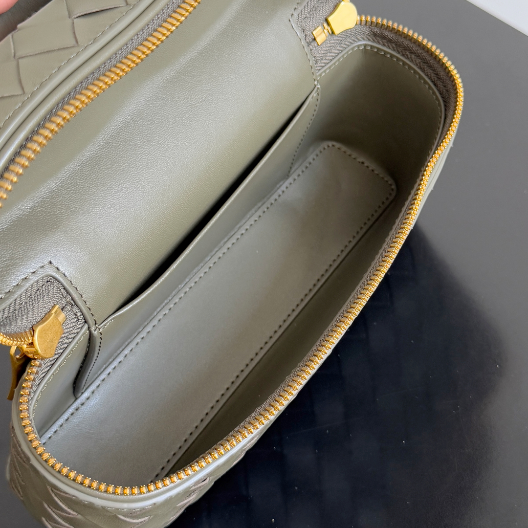 789109化妝包 柏樹綠_10