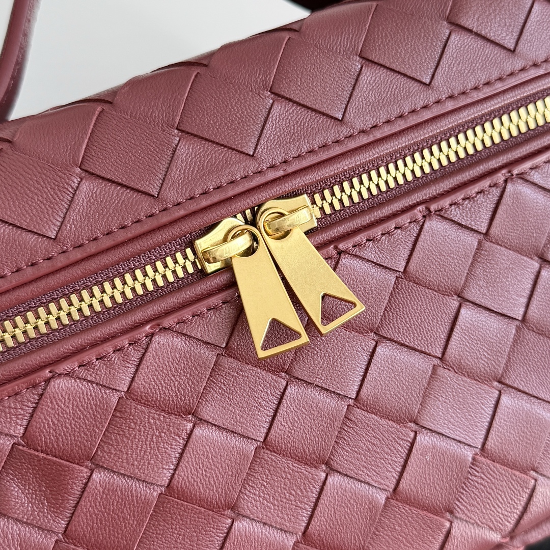 789109化妝包 新色～沙比利紅色_9