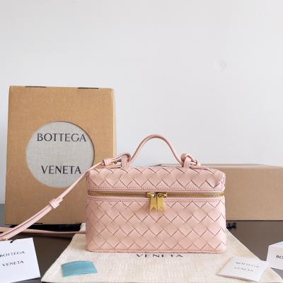 789109化妝包 浮雕粉色