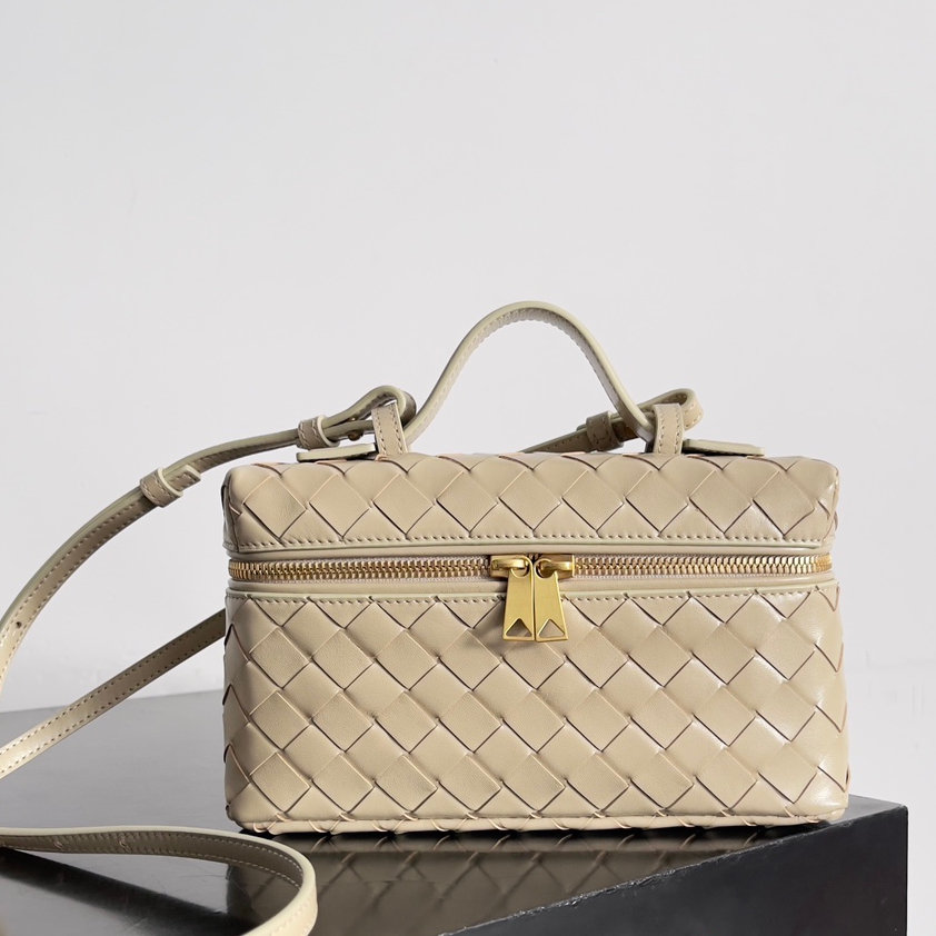 789109化妝包 淡奶油色_2