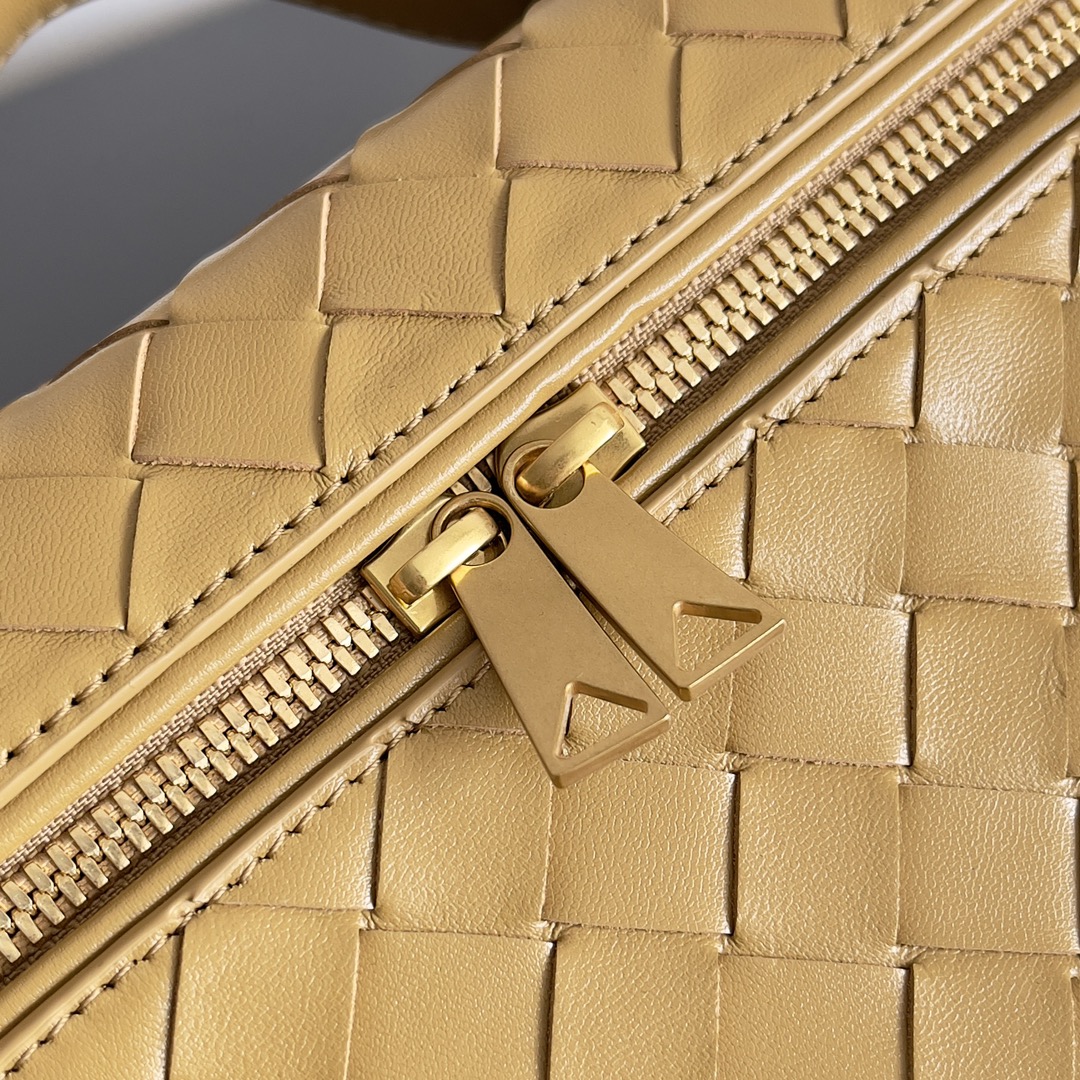 789109化妝包 果仁棕色_7