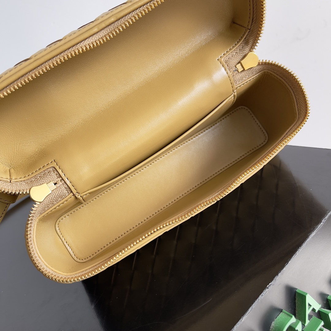 789109化妝包 果仁棕色_10