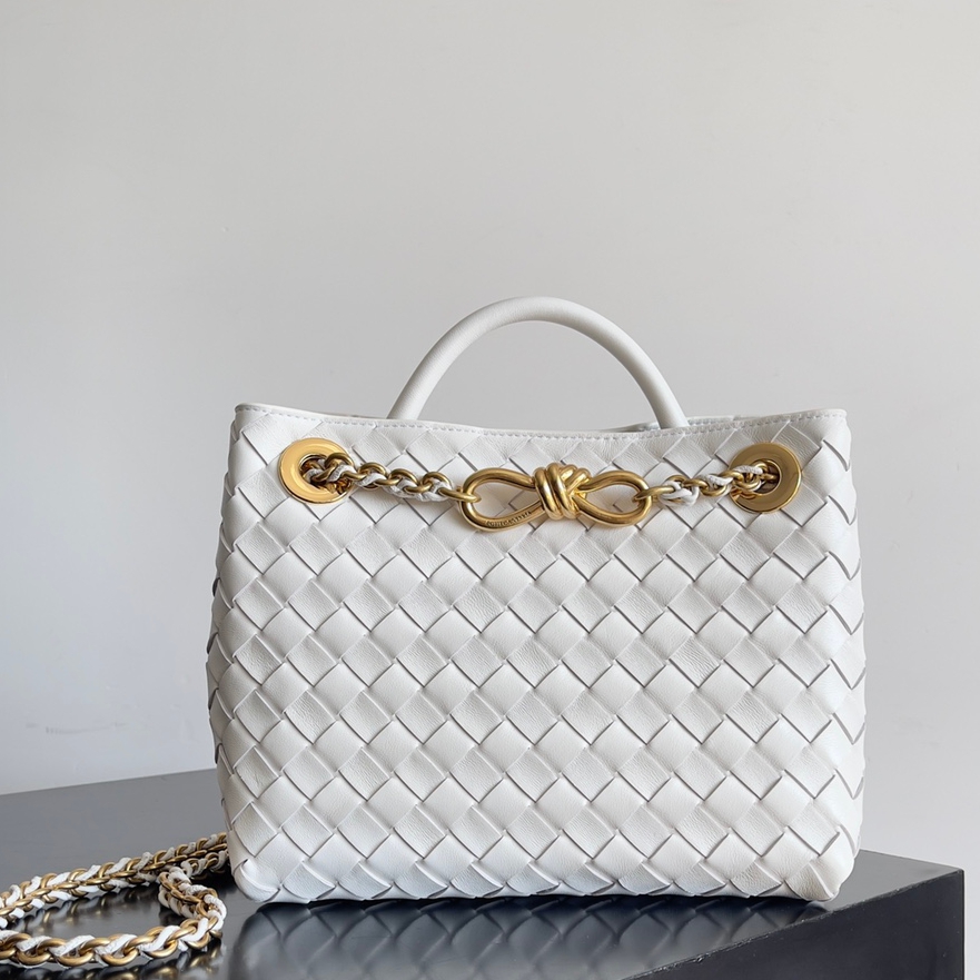 786008小號Andiamo鏈條包 白色_2