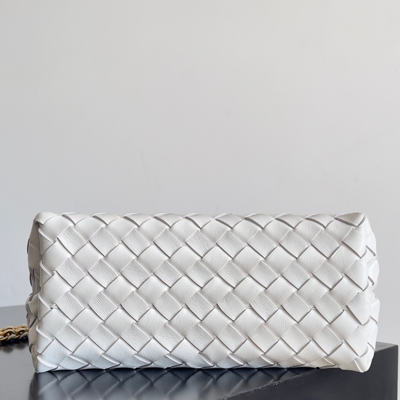 786008小號Andiamo鏈條包 白色_5