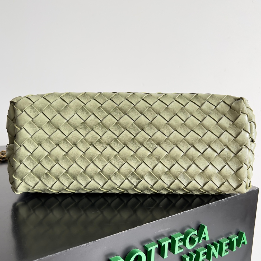 786009 Andiamo鏈條包朵中號 洞石綠_5