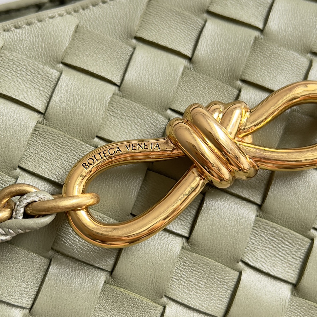 786009 Andiamo鏈條包朵中號 洞石綠_6